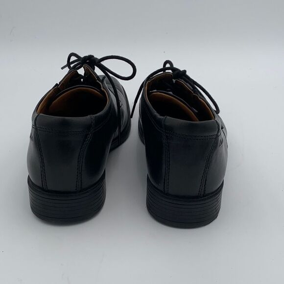 Clarks Classic Black Men\'s Dress Shoes size 9